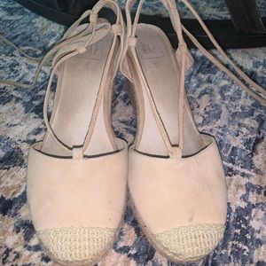Gap wedges
